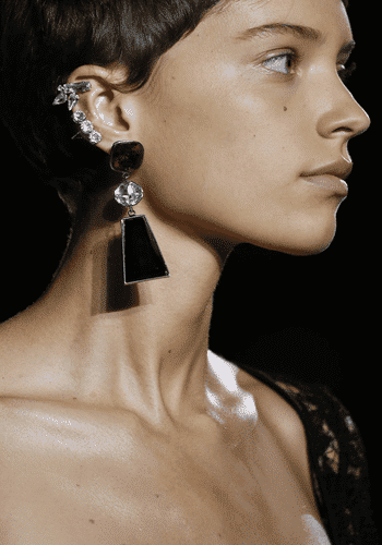 Boucles d'oreilles longues 2019