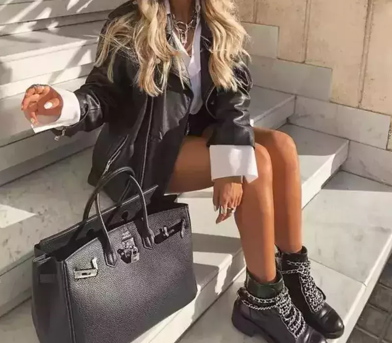 Bottes de mode avec décor de chaîne