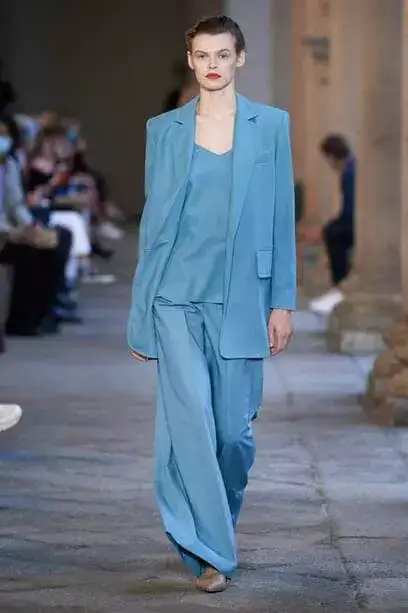 Tailleur pantalon femme : 16 idées de Tailleur tendance printemps-été 2021